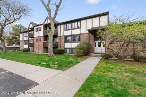6160 Innkeepers Court, East Lansing, MI 48823