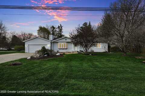1318 W Herbison Drive, DeWitt, MI 48820