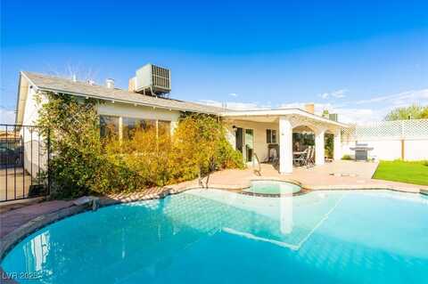 4471 Wisconsin Avenue, Las Vegas, NV 89104