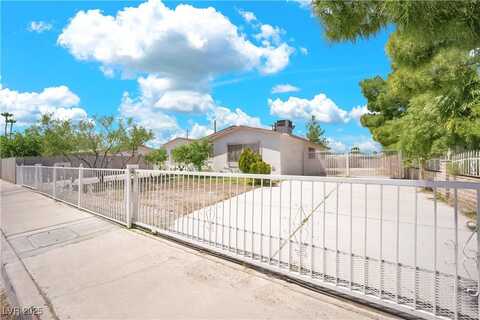 45 Prince Lane, Las Vegas, NV 89110