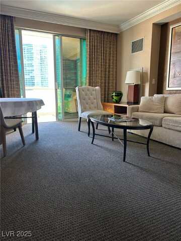 135 E Harmon Avenue, Las Vegas, NV 89109