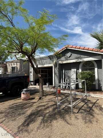 2377 Los Feliz Street, Las Vegas, NV 89156