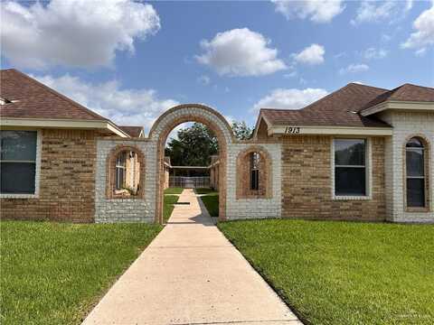 1913 W Western Drive, Edinburg, TX 78539