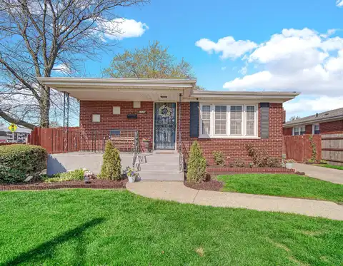 6826 Rhode Island Avenue, Hammond, IN 46323