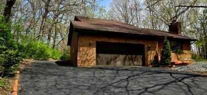 9723 Acorn Drive, Saint John, IN 46373