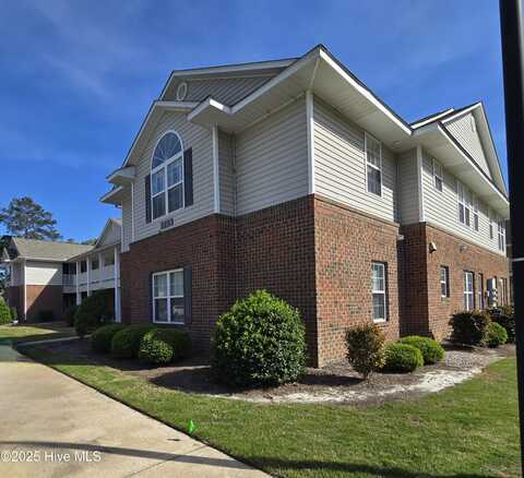 2223 Locksley Woods Drive, Greenville, NC 27858