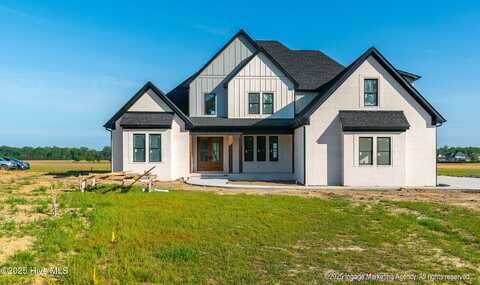 3485 Mobleys Bridge Road, Grimesland, NC 27837