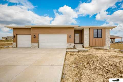 11660 S 124th Street, Papillion, NE 68046
