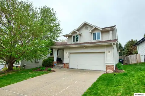 15401 Locust Street, Omaha, NE 68116