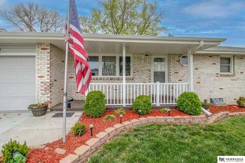 7720 Aylesworth Avenue, Lincoln, NE 68505