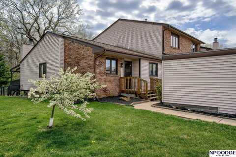 2332 Southwood Place, Lincoln, NE 68512