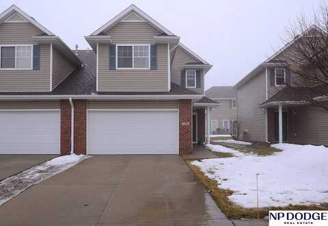 1738 N 175 Plaza, Omaha, NE 68118
