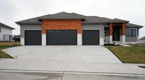 11602 South 116th Street, Papillion, NE 68046