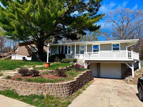 6307 N 46th Avenue, Omaha, NE 68104