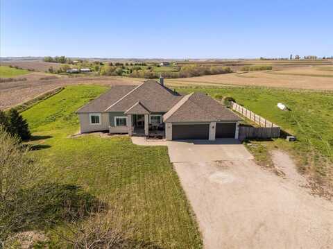 27896 Chestnut Road, Treynor, IA 51575