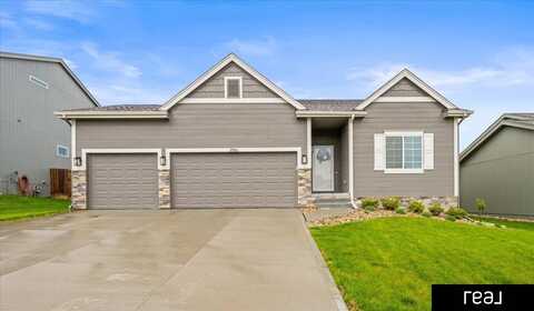 21064 Monroe Street, Elkhorn, NE 68022