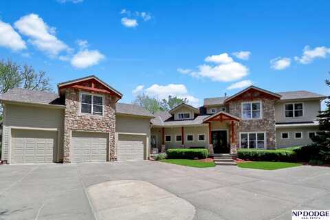 1021 S 211 Street, Elkhorn, NE 68022