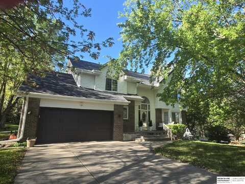 2414 HIDDEN CANYON Road, Plattsmouth, NE 68048
