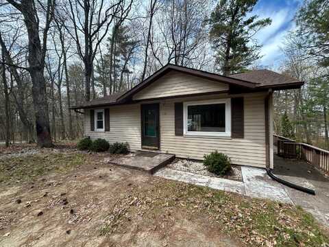 757 E Sidney Road, Stanton, MI 48888