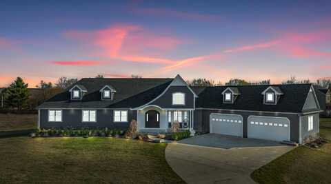 10914 Doves Point, Brighton, MI 48114