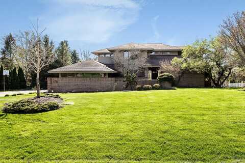 1052 Westview Way, Ann Arbor, MI 48103