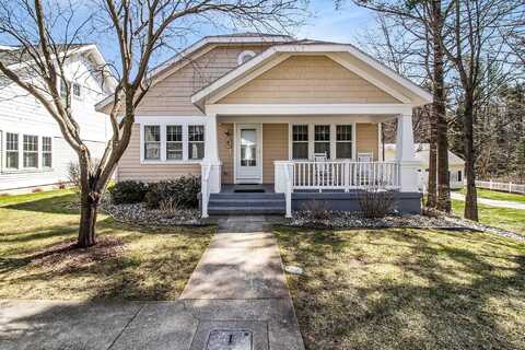 8 Georgia Court, Pentwater, MI 49449
