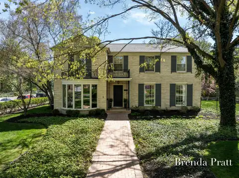400 Cambridge Boulevard SE, Grand Rapids, MI 49506