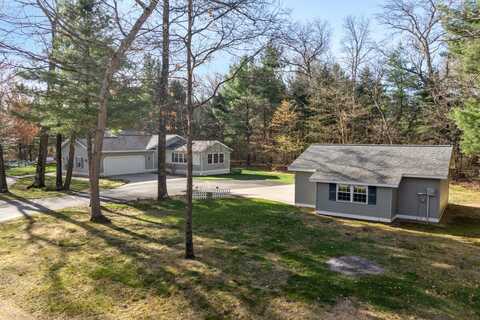 19905 Maple Lane, Howard City, MI 49329