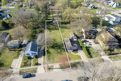 1328 Woodlawn Avenue, Grand Haven, MI 49417