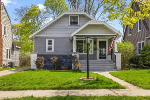 2120 College Avenue SE, Grand Rapids, MI 49507