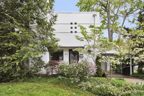 1821 Rossman Avenue SE, Grand Rapids, MI 49507