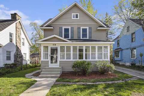 910 Lane Boulevard, Kalamazoo, MI 49001