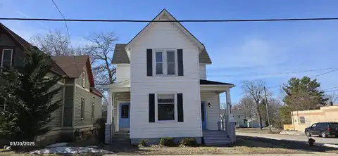 200 Washington Street, Manistee, MI 49660