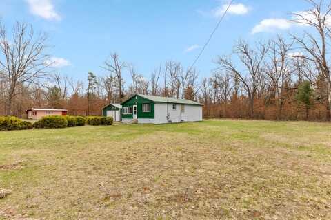 183 W Dubois Avenue, Baldwin, MI 49304