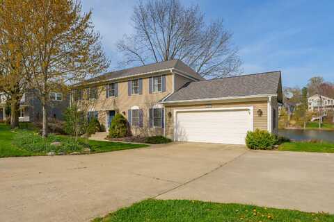 339 Highland Court, Plainwell, MI 49080