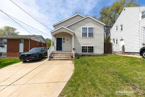 3229 Charlesgate Avenue SW, Wyoming, MI 49509