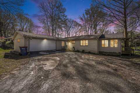 2270 Mapleleaf Terrace NE, Grand Rapids, MI 49505