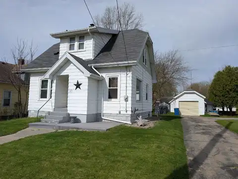 125 Mill Street, Coopersville, MI 49404