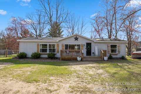 14560 Division Avenue NE, Cedar Springs, MI 49319