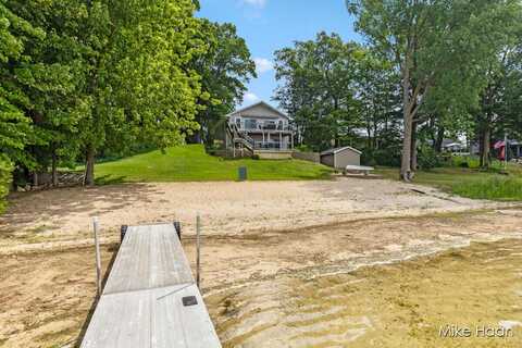 13545 Armitage Drive, Coral, MI 49322