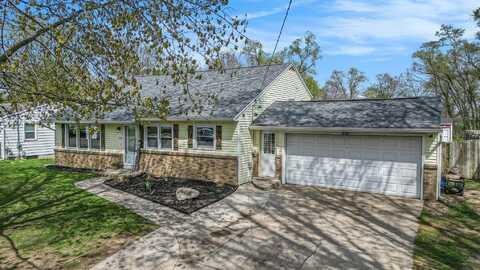 7694 Thomas Avenue, Jenison, MI 49428