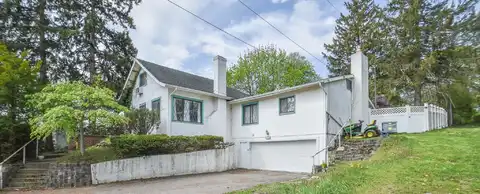 200 S Broad Street, Hillsdale, MI 49242