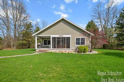 4615 N Weber Road, Whitehall, MI 49461