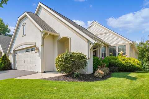 449 Enclave Court SE, Grand Rapids, MI 49546