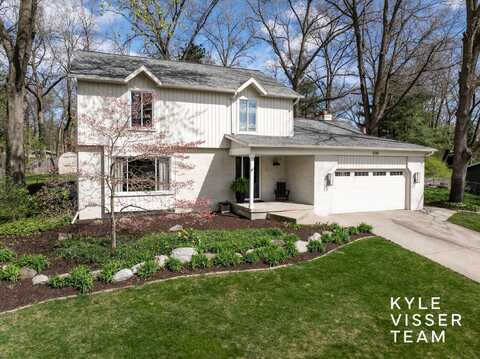3290 Hidden Hills Court SE, Grand Rapids, MI 49546