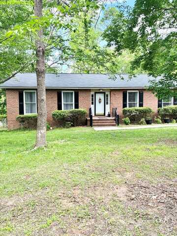 135 Crestview Dr., Greenwood, SC 29649