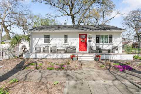 902 Calhoun Street, Mishawaka, IN 46545