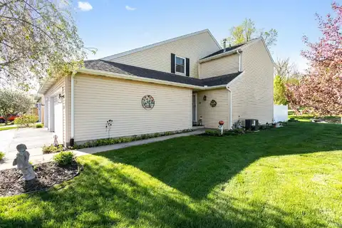1003 Wheatstone Drive, Mishawaka, IN 46544