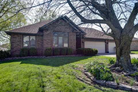 2518 S Pembrook Avenue, Springfield, MO 65807