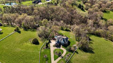 341 W Castlegate Drive, Ozark, MO 65721